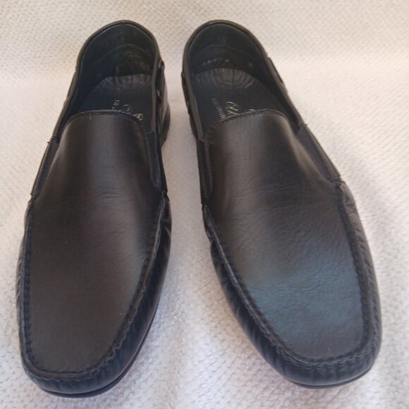 Mens all leather slip on loafers. - Picture 4 of 6